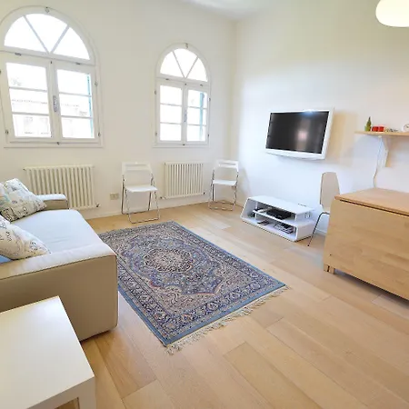 Soave Ghetto Apartment *